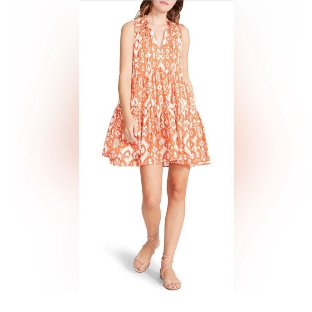 BB Dakota Tropical Breeze Dress